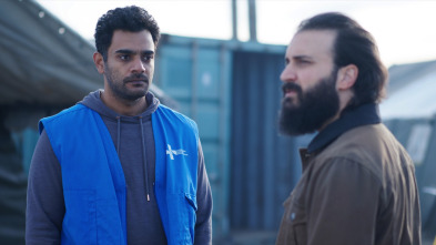 Imagen de Transplant (T3): Ep.12 Tariq - 3