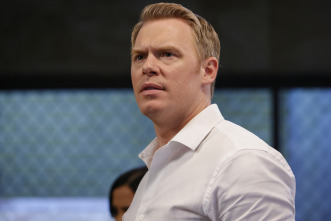 Imagen de The Blacklist (T10): Ep.7 El freelance (nº 145): parte 2 - 6