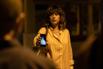 Imagen de (LSE) - El hijo... (T1): Ep.2 (LSE) - La playa - 1