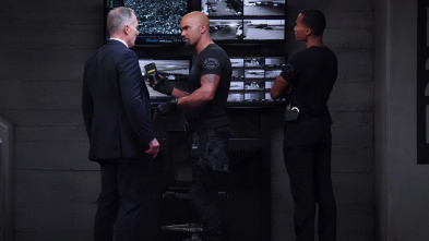 Imagen de S.W.A.T.:  Los... (T6): Ep.19 Compis de celda - 2