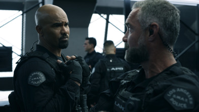 Imagen de S.W.A.T.:  Los... (T6): Ep.21 Olvidar a Shorty - 3