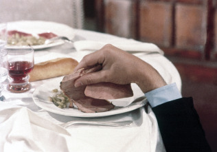 Imagen de El discreto encanto de la burguesía - 11