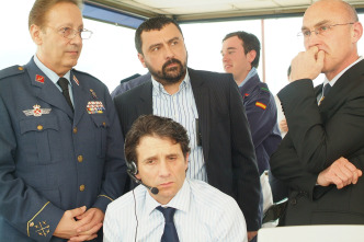 Imagen de Los Hombres de Paco (T2): Ep.5 Aterriza con las muelas - 2