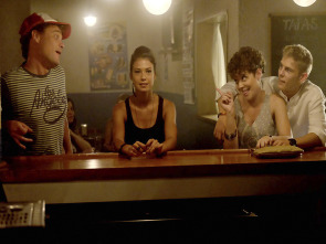 Imagen de Mar de Plástico (T1): Ep.8  - 3