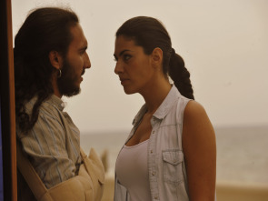 Imagen de Mar de Plástico (T1): Ep.11  - 4
