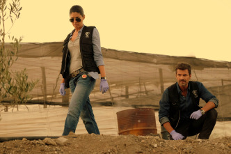 Imagen de Mar de Plástico (T2): Ep.5 Quid pro quo - 1
