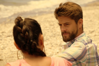 Imagen de Mar de Plástico (T2): Ep.6 Pit Bull - 1