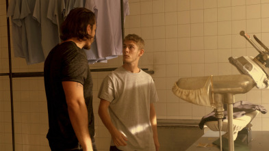 Imagen de Mar de Plástico (T2): Ep.12 Cristina - 2