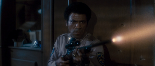 Imagen de Asalto a la comisaría del distrito 13 - 10