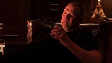 Imagen de Monarch (T1): Ep.5 Muerte y Navidad - 5