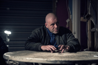 Imagen de Blue Lights (T1): Ep.4 El efecto luna llena - 8
