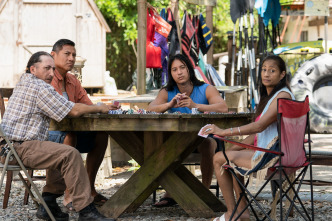 Imagen de Panhandle (T1): Ep.5 Alguien voló sobre el nido del pavo - 1