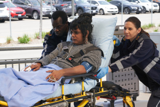 Imagen de Más o menos (T3): Ep.6 Más o menos hospitalizado - 5