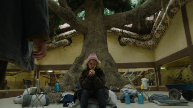 Imagen de Ucrania: los que... (T1): Ep.2 En el zoo - 5