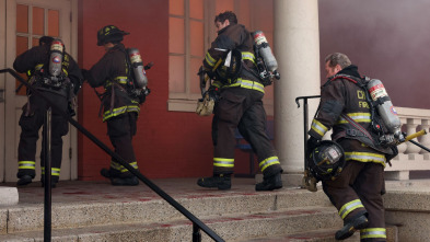 Imagen de Chicago Fire (T11): Ep.17 El primer síntoma - 5