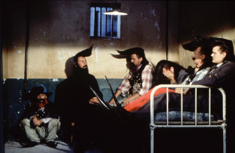 Imagen de Leningrad Cowboys Meet Moses - 11