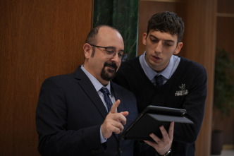 Imagen de (LSE) - Muertos S.L. (T1): Ep.2  - 6