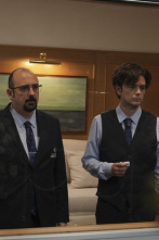 Imagen de (LSE) - Muertos S.L. (T1): Ep.3  - 5