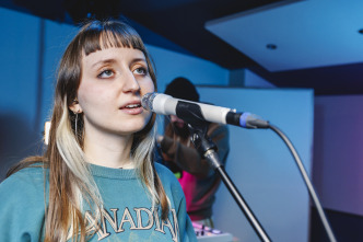 Imagen de Menú Stereo (T18): Julia Amor, Delaporte y Mourn - 9