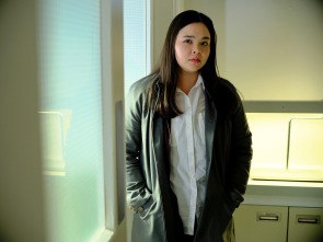 Imagen de The Capture (T2): Ep.2 Fabricado en China - 4