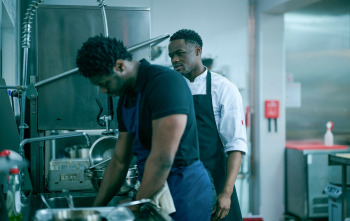 Imagen de Boiling Point (T1): Ep.3  - 6