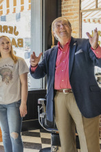 Imagen de Home Town: al rescate,...: El alcalde también es el barbero - 1