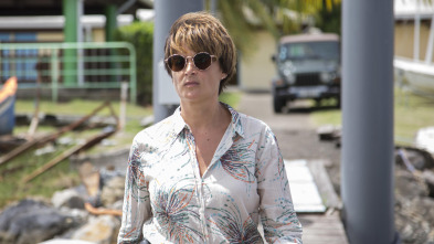 Imagen de Crimen en el trópico (T1): Ep.8 Gran Bahía - 1