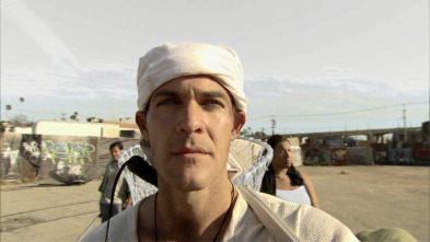 Imagen de The Colony: Comodidad en el caos - 2