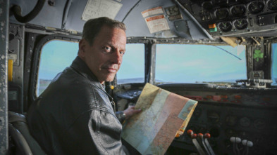 Imagen de El triángulo de... (T1): Un Douglas desaparecido - 2