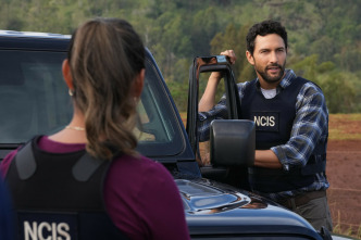 Imagen de NCIS: Hawai'i (T2): Ep.19 Claustrofobia - 3