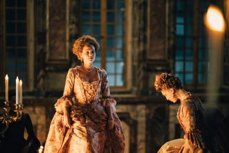 Imagen de (LSE) - María... (T1): Ep.2 (LSE) - Reinas rivales - 5