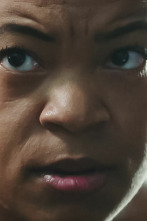 Imagen de Emparentados con... (T1): Ep.3 Motivos enmascarados - 1