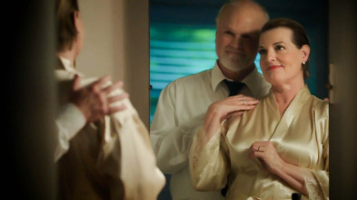 Imagen de Emparentados con... (T1): Ep.4 Una familia a la que temer - 2