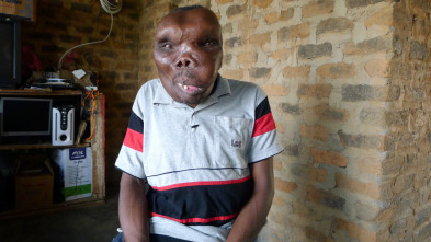 Imagen de Diagnósticos... (T3): La cabeza más extraordinaria de Uganda - 2