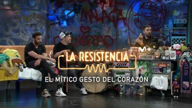 Imagen de Lo + de las... (T7): El gesto del corazoncito 24.06.24 - 2