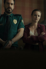 Imagen de Visitantes (T1): Ep.4  - 1