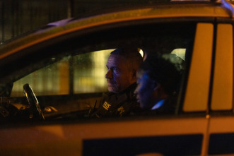 Imagen de The Responder (T2): Ep.1  - 15