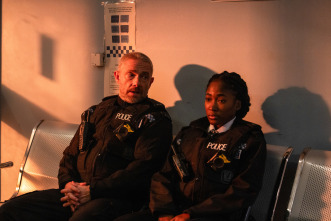 Imagen de The Responder (T2): Ep.5  - 8