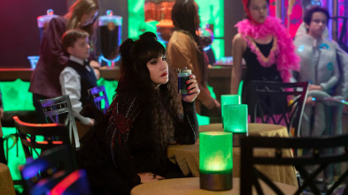 Imagen de Lo que hacemos en... (T4): Ep.9 Freddie - 2