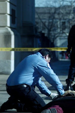 Imagen de Capital del... (T2): Ep.6 A quemarropa - 1