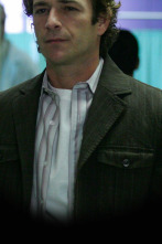 Imagen de John From Cincinnati (T1): Ep.2 His Visit: Day Two - 1
