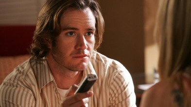 Imagen de John From Cincinnati (T1): Ep.7 His Visit: Day Six - 2
