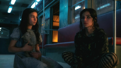 Imagen de Doom Patrol (T3): Ep.1 La patrulla de las posibilidades - 2