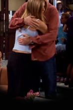 Friends (T6): Ep.2 En el que Ross abraza a Rachel