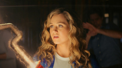 Stargirl, Season 1: El caballero brillante