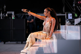 Imagen de Glastonbury 2024 (T1): Ep.3 - 15