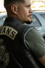 Imagen de Mayans M.C. (T3): Ep.7 Lo que pasa por jugar con la piel de la serpiente - 1