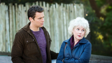 Imagen de Looking (T2): Ep.9 Buscando un refugio - 2