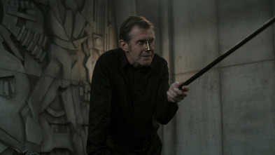 Imagen de Pennyworth (T2): Ep.6 La rosa y la espina - 2