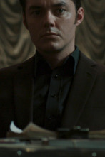 Imagen de Pennyworth (T2): Ep.6 La rosa y la espina - 1